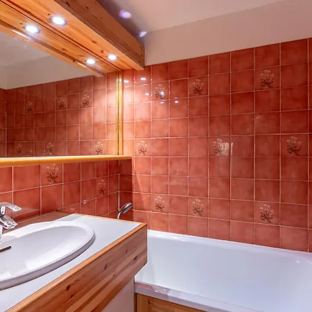 Apartamento Familial Avec Terrasse, Wifi Et Parking A - Fr-1-694-68